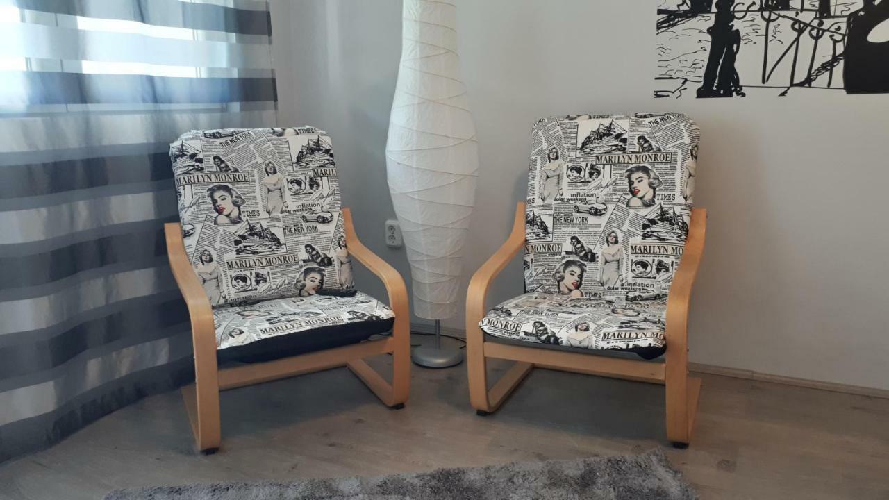 Angi Apartman- Nagyszeru Elhelyezkedes, Vendegkozpontu Szallashely-Szolgaltatas Apartment Harkány Екстериор снимка